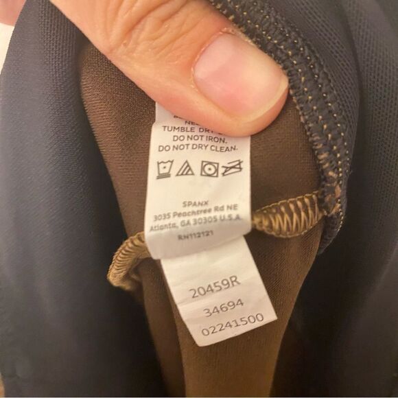 Assets Spanx pull on light brown faux suede shaping leggings  plus size 1X - Picture 13 of 13